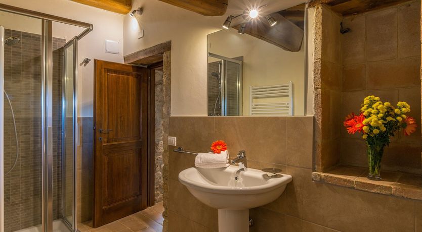 Photo of Santa Elena