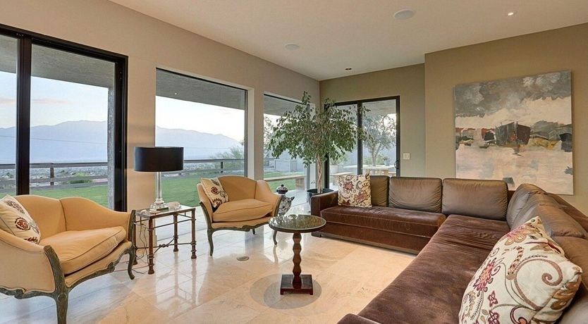 Photo of Verbena Vista