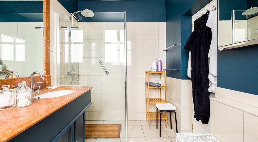 Photo of The Blue Peacock