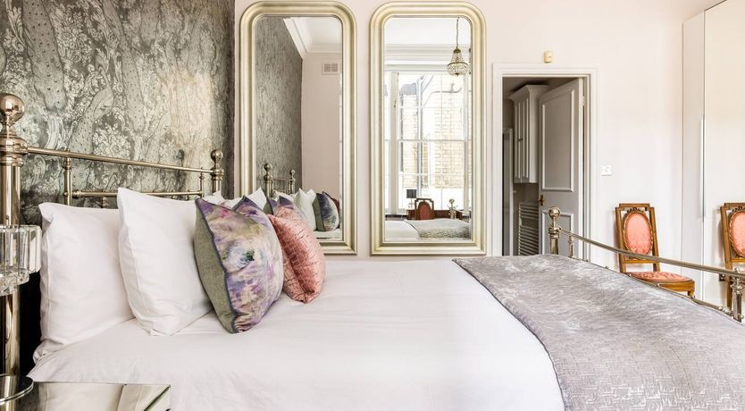 Photo of The Blue Peacock