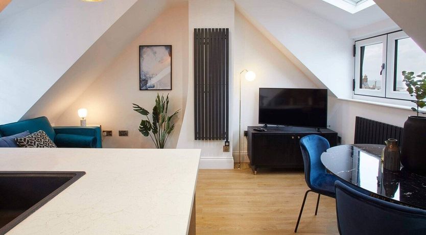 Photo of Velvet Cobalt