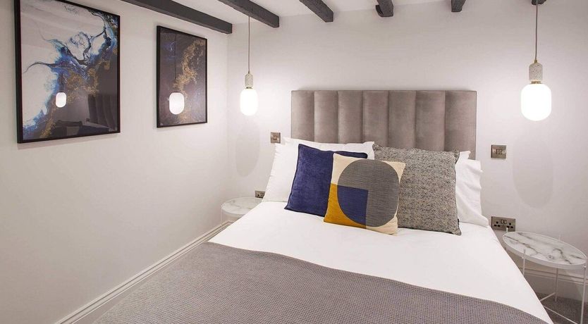 Photo of Velvet Cobalt