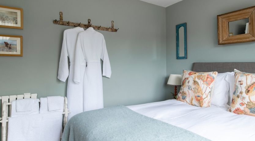 Photo of The Kingfisher