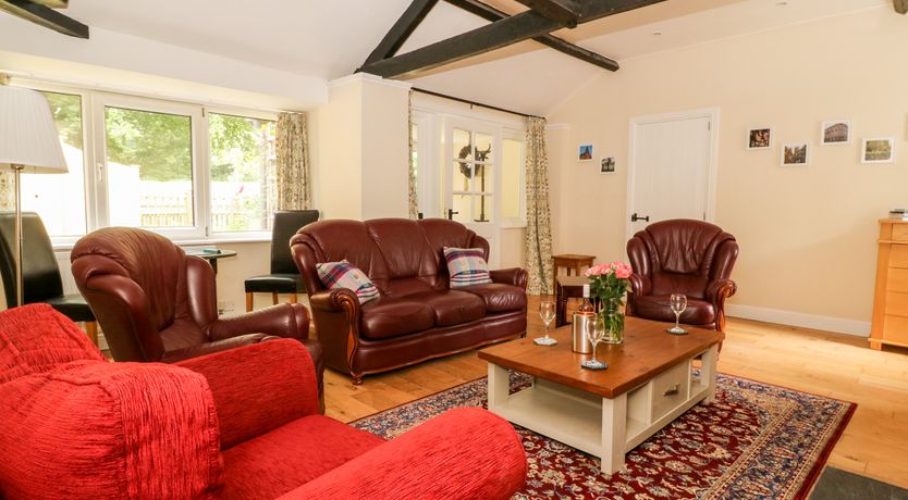Photo of Claire Cottage