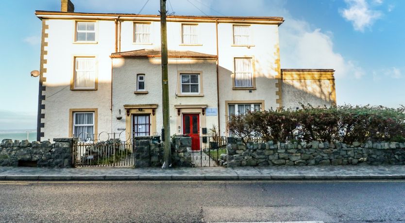 Photo of Llys Madoc, Basement Apartment