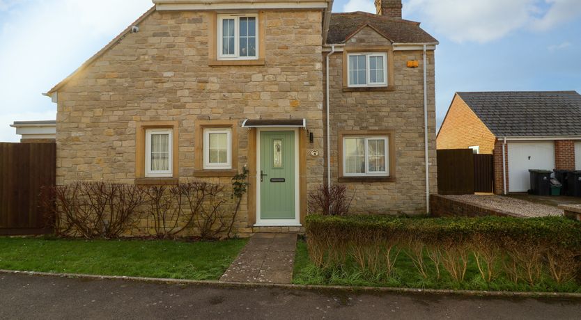 Photo of West Bay Holiday Home