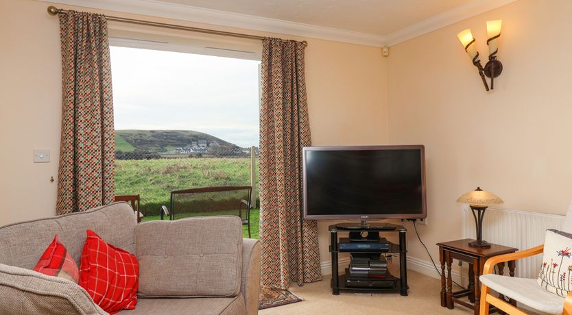 Photo of West Bay Holiday Home