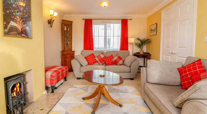 Photo of West Bay Holiday Home