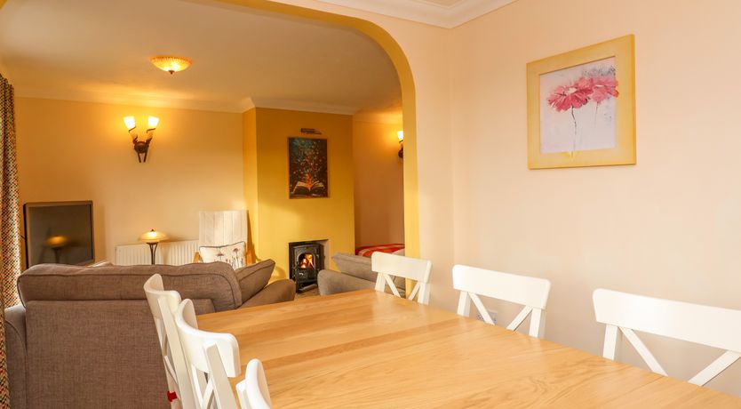 Photo of West Bay Holiday Home