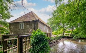 Photo of Snettisham Water Mill