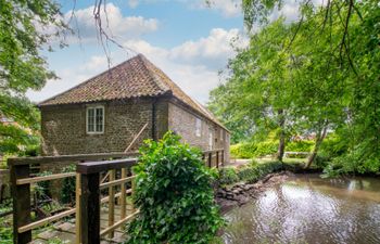 Snettisham Water Mill Holiday Cottage