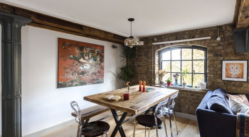 Photo of The Flaneur