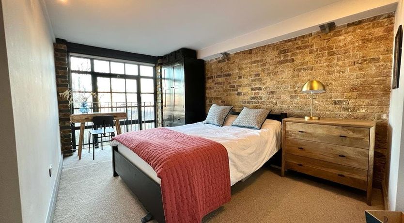 Photo of The Flaneur