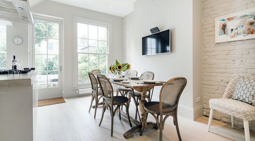 Photo of Common Knowledge