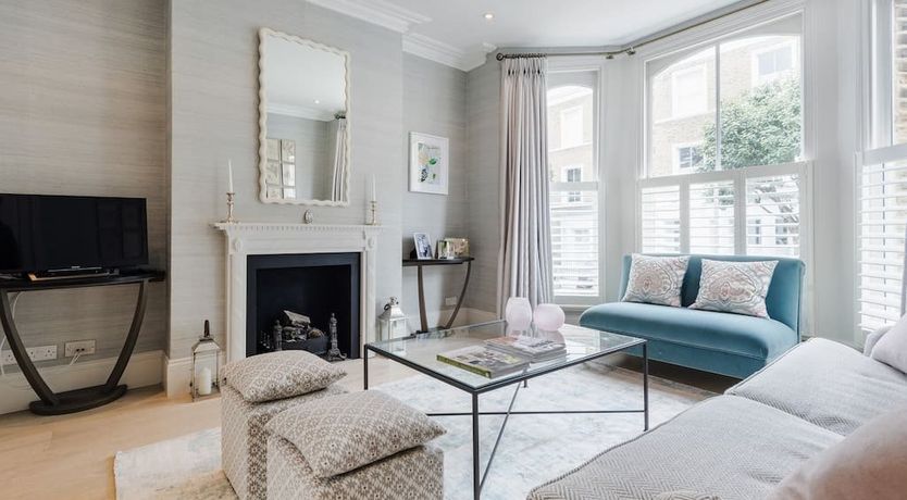 Photo of Common Knowledge