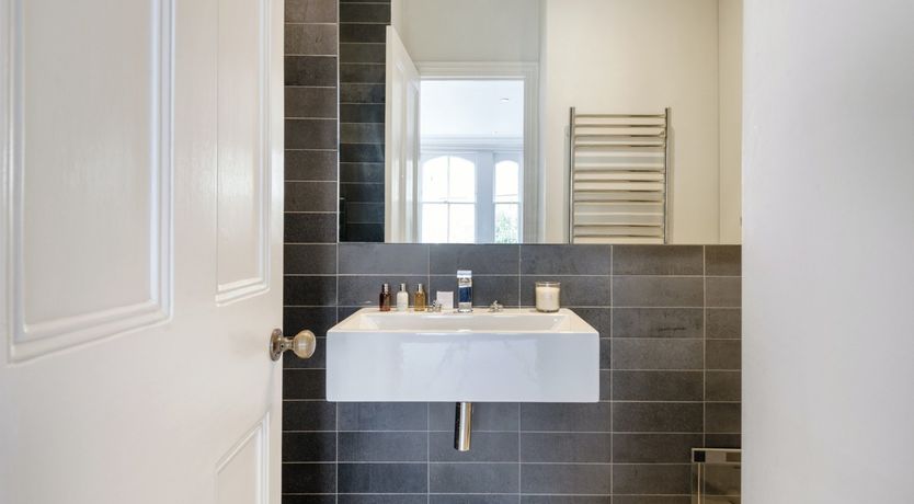 Photo of Common Knowledge