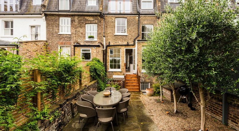 Photo of Common Knowledge