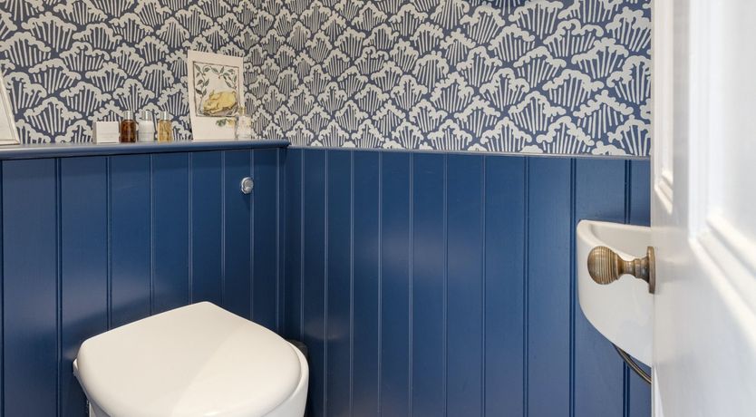 Photo of Common Knowledge