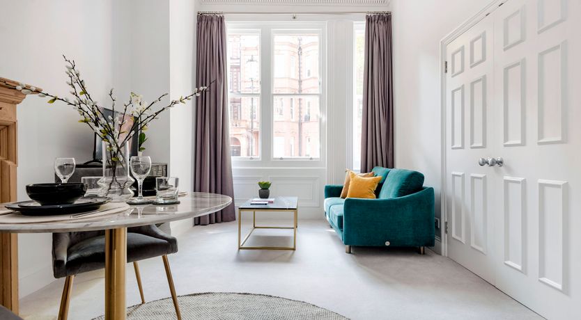 Photo of Portrait Artist