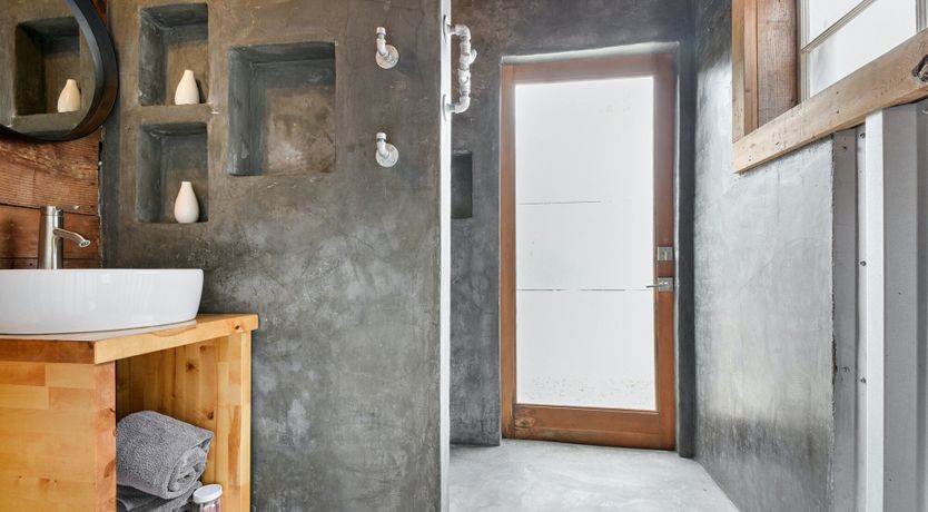 Photo of Ocean Light