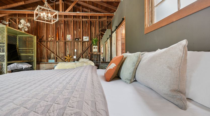 Photo of Ocean Light