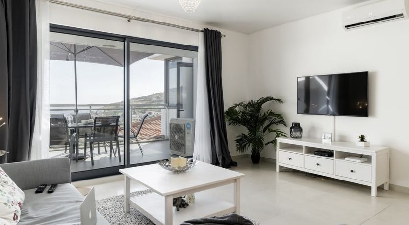 Photo of Gaze For Days