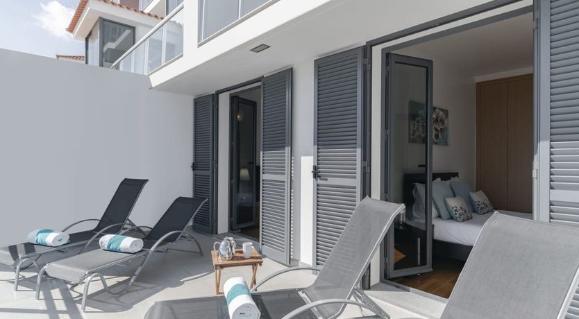 Photo of Gaze For Days