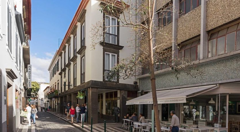 Photo of Terracotta Top