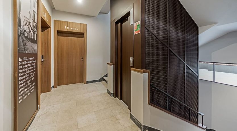 Photo of Terracotta Top