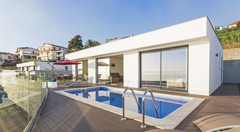 Photo of Between The Mountains