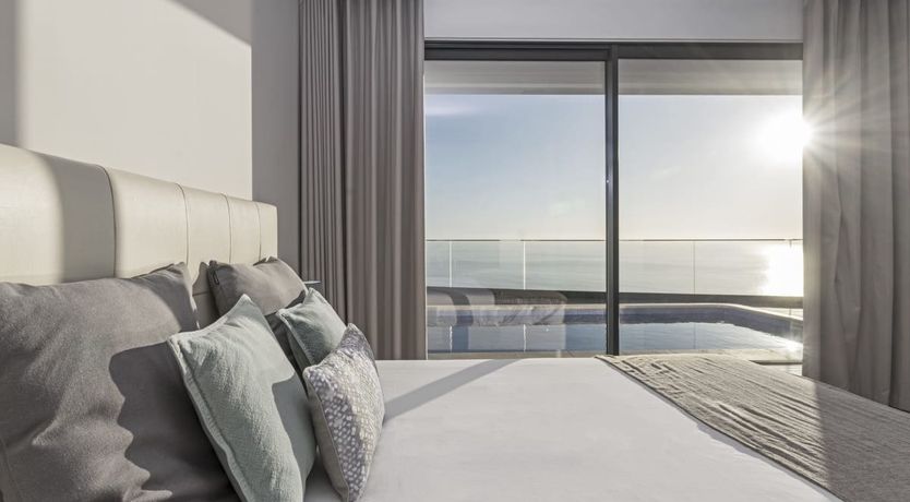 Photo of Between The Mountains