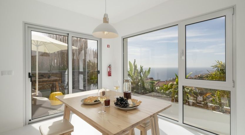 Photo of Set On The Sea