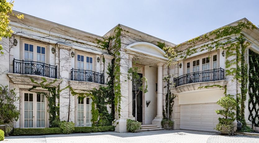 Photo of Let Them Eat Cake