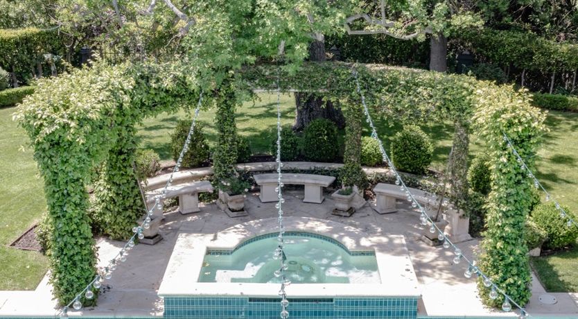 Photo of Let Them Eat Cake