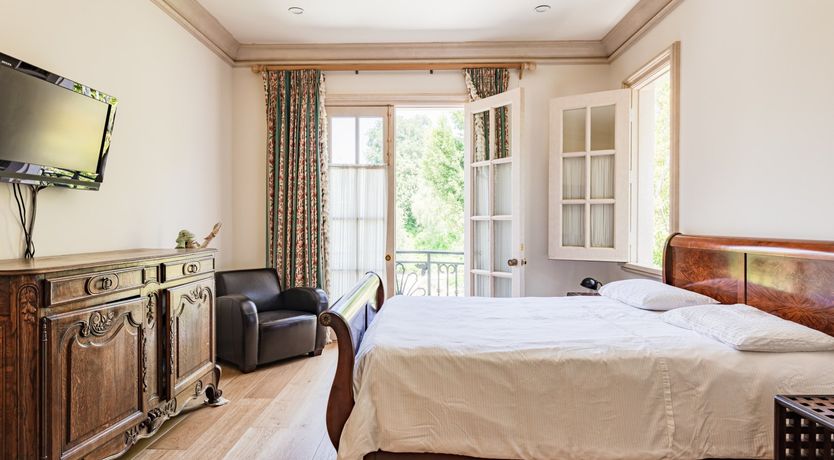 Photo of Let Them Eat Cake