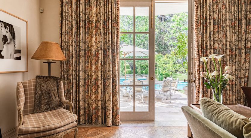 Photo of Let Them Eat Cake