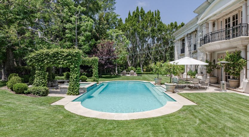 Photo of Let Them Eat Cake