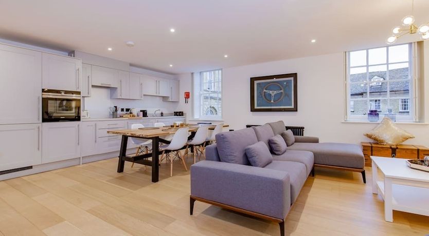 Photo of The Churchill