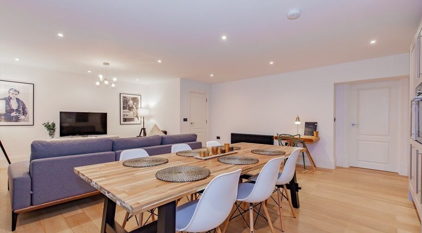 Photo of The Churchill