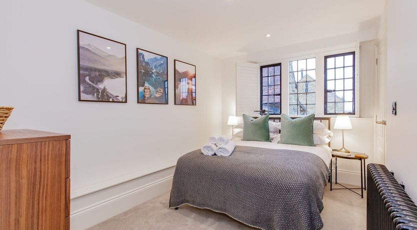 Photo of The Churchill