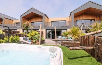 Sennen Skies Holiday Home