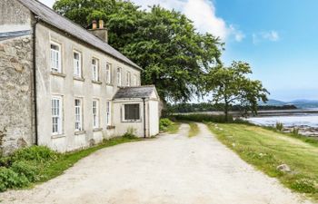 The Ferry House Holiday Cottage