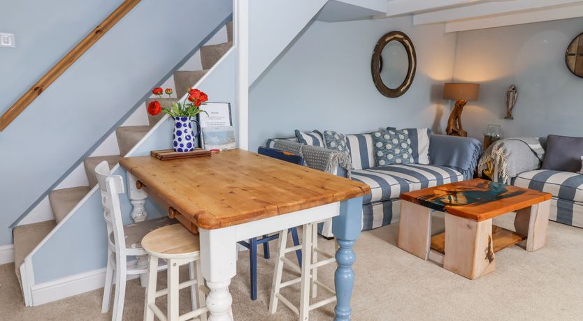 Photo of 2 Cliff Cottages