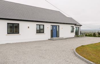 Traeannagh Bay House Holiday Cottage