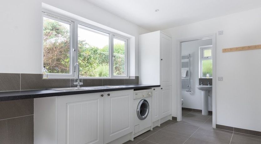 Photo of Signal Post