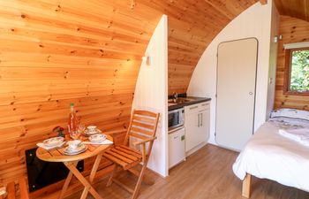 Lovesome Pod Holiday Cottage