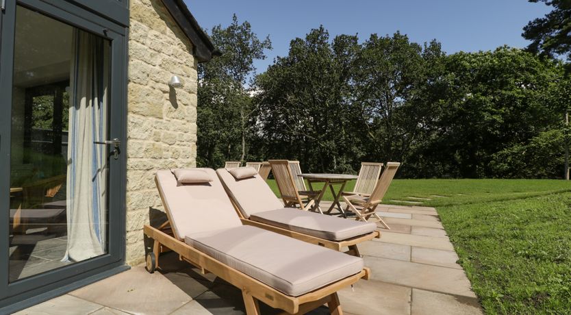 Photo of Hillside Cottage