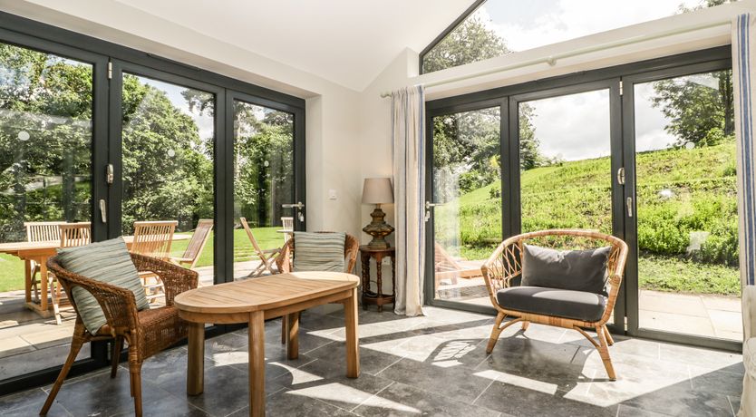 Photo of Hillside Cottage