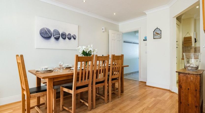 Photo of Lowenna Manor 3