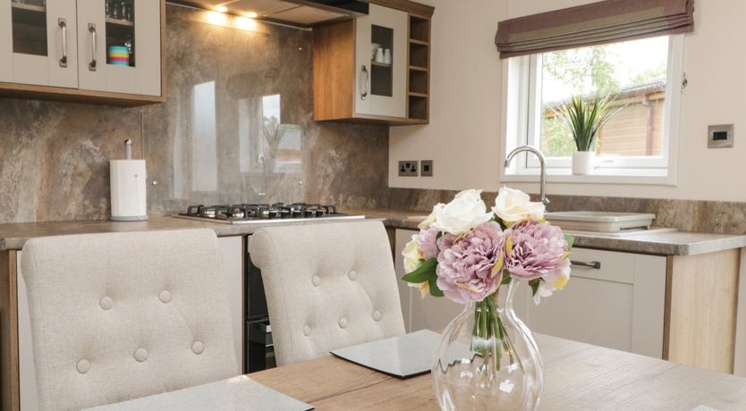 Photo of Ashton Lodge - Sherwood 4